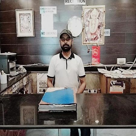 Hotel International Neelam Near New Delhi Railway Station Νέο Δελχί Εξωτερικό φωτογραφία