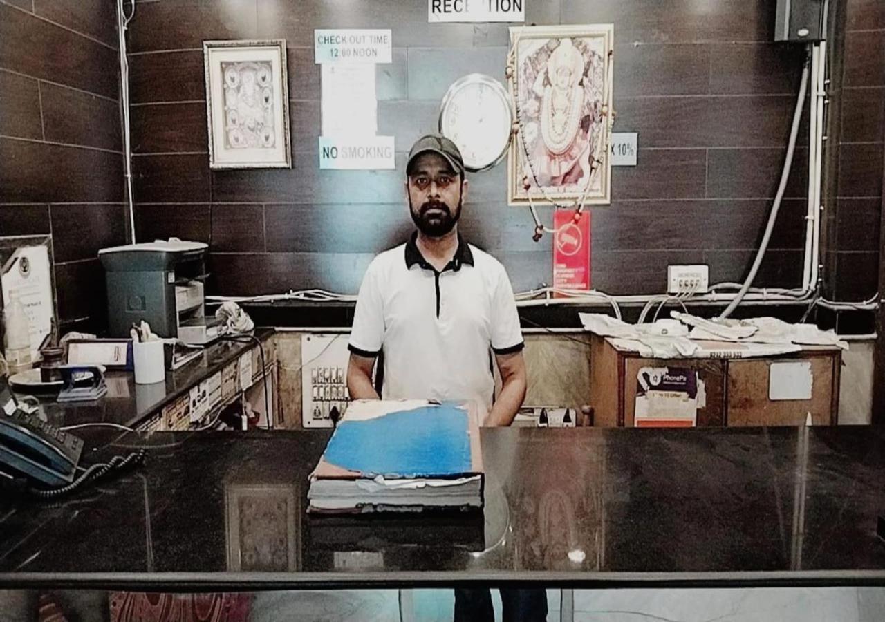 Hotel International Neelam Near New Delhi Railway Station Νέο Δελχί Εξωτερικό φωτογραφία