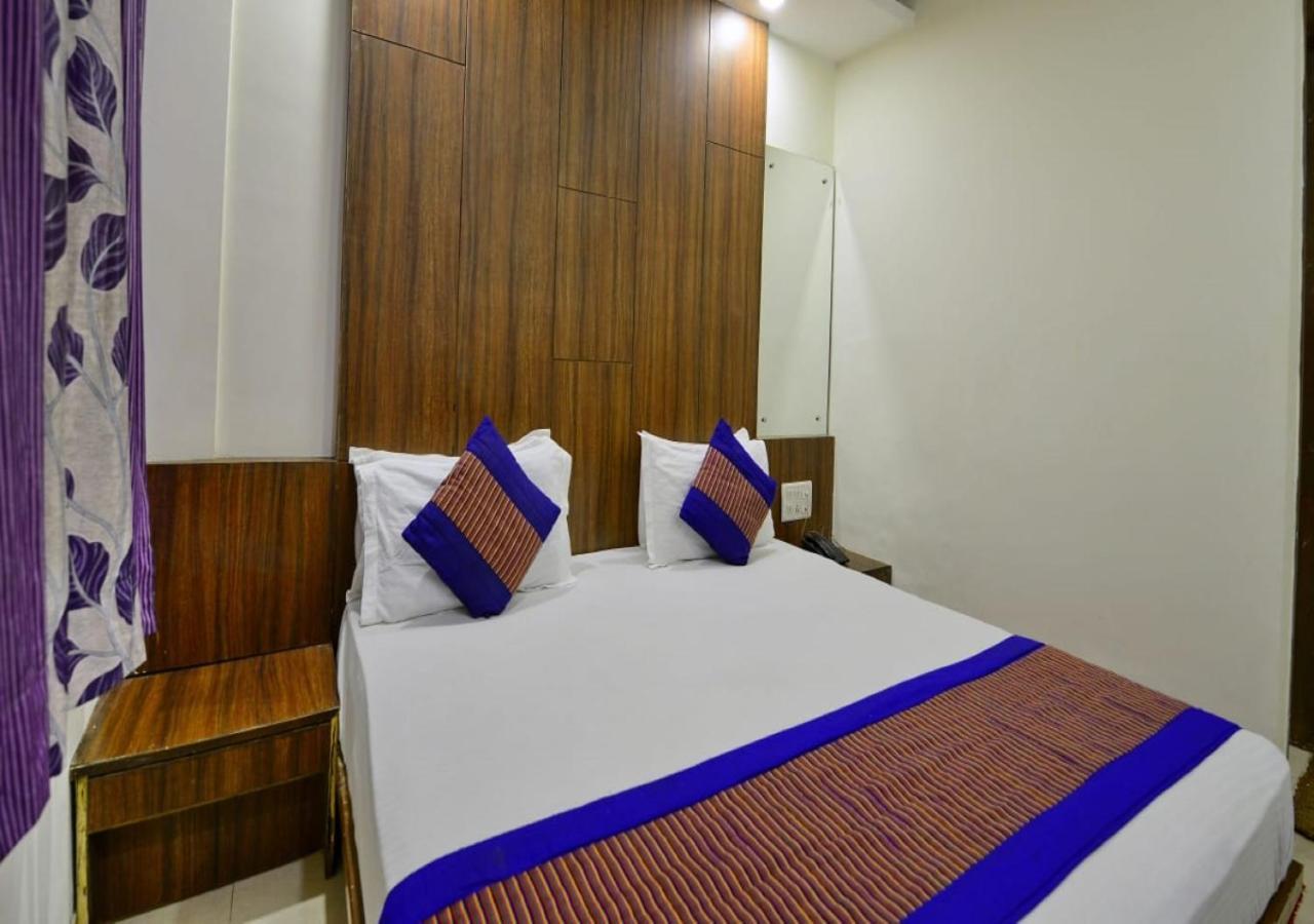 Hotel International Neelam Near New Delhi Railway Station Νέο Δελχί Εξωτερικό φωτογραφία