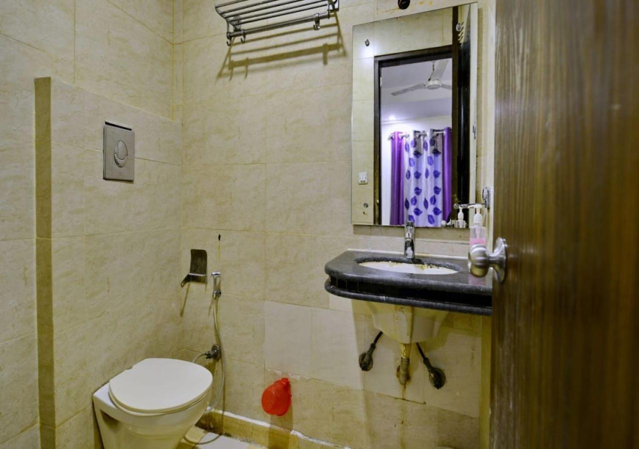 Hotel International Neelam Near New Delhi Railway Station Νέο Δελχί Εξωτερικό φωτογραφία