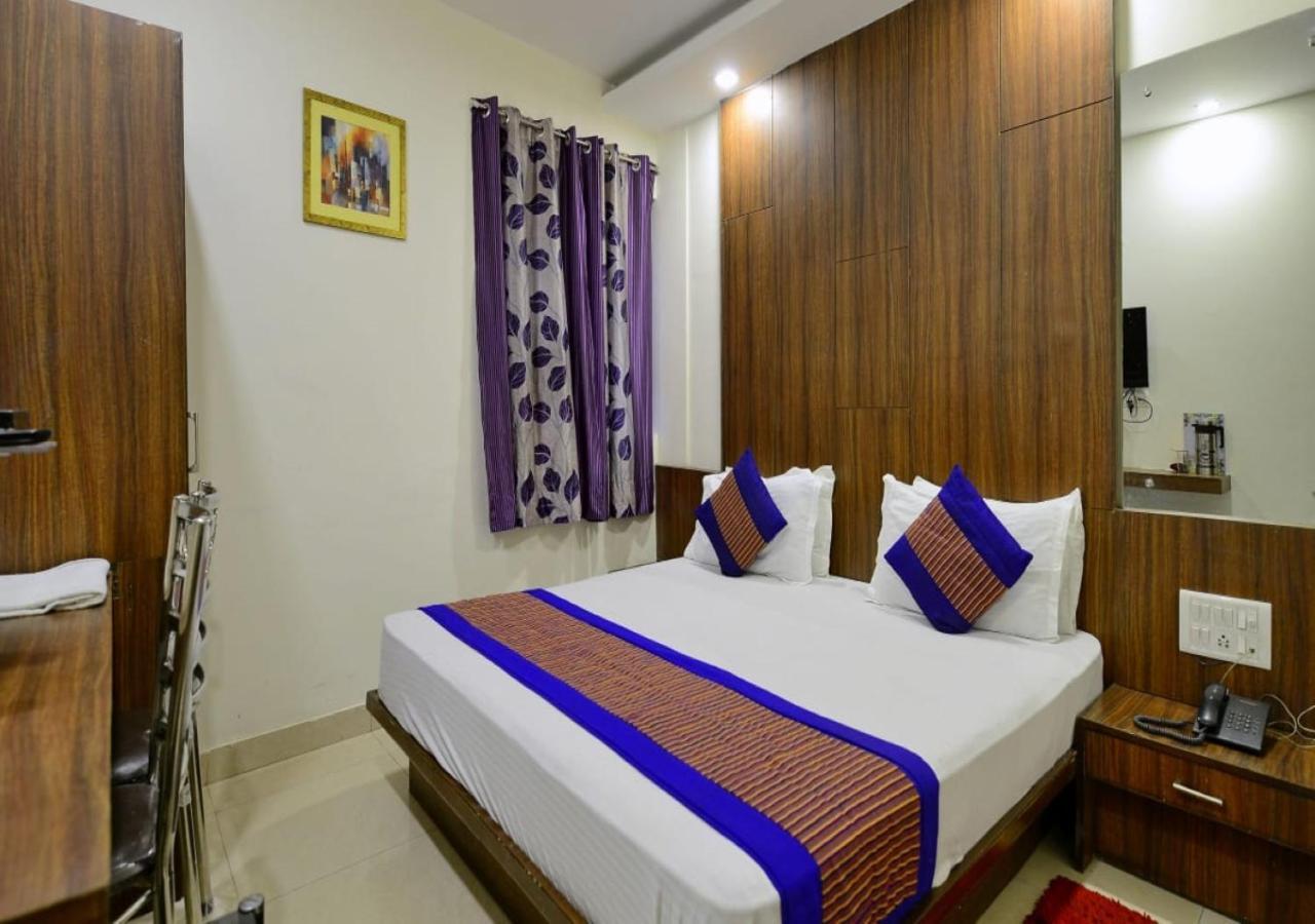 Hotel International Neelam Near New Delhi Railway Station Νέο Δελχί Εξωτερικό φωτογραφία