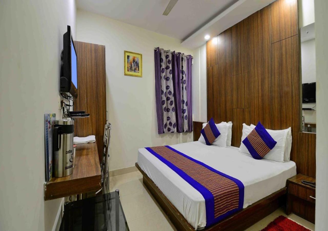Hotel International Neelam Near New Delhi Railway Station Νέο Δελχί Εξωτερικό φωτογραφία