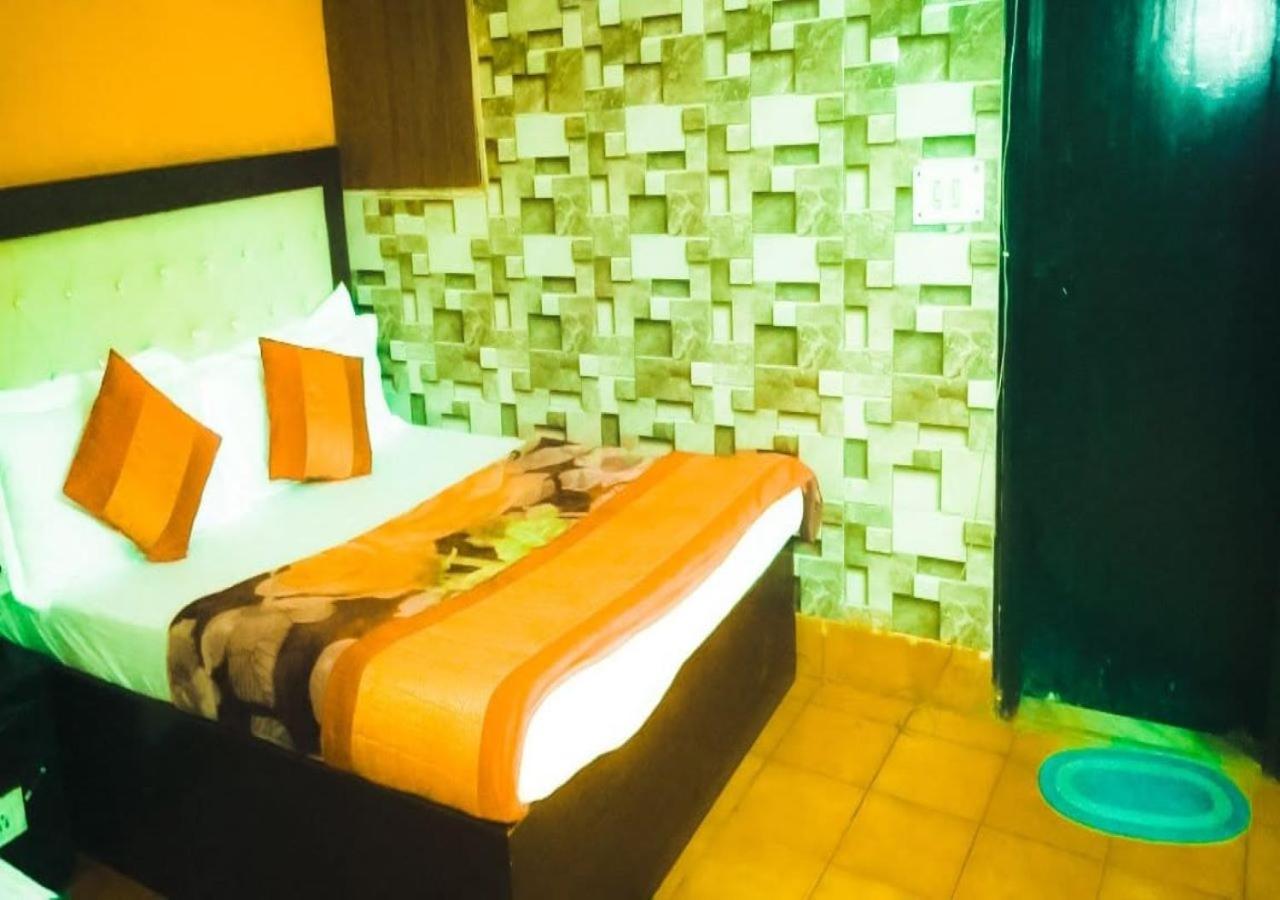 Hotel International Neelam Near New Delhi Railway Station Νέο Δελχί Εξωτερικό φωτογραφία