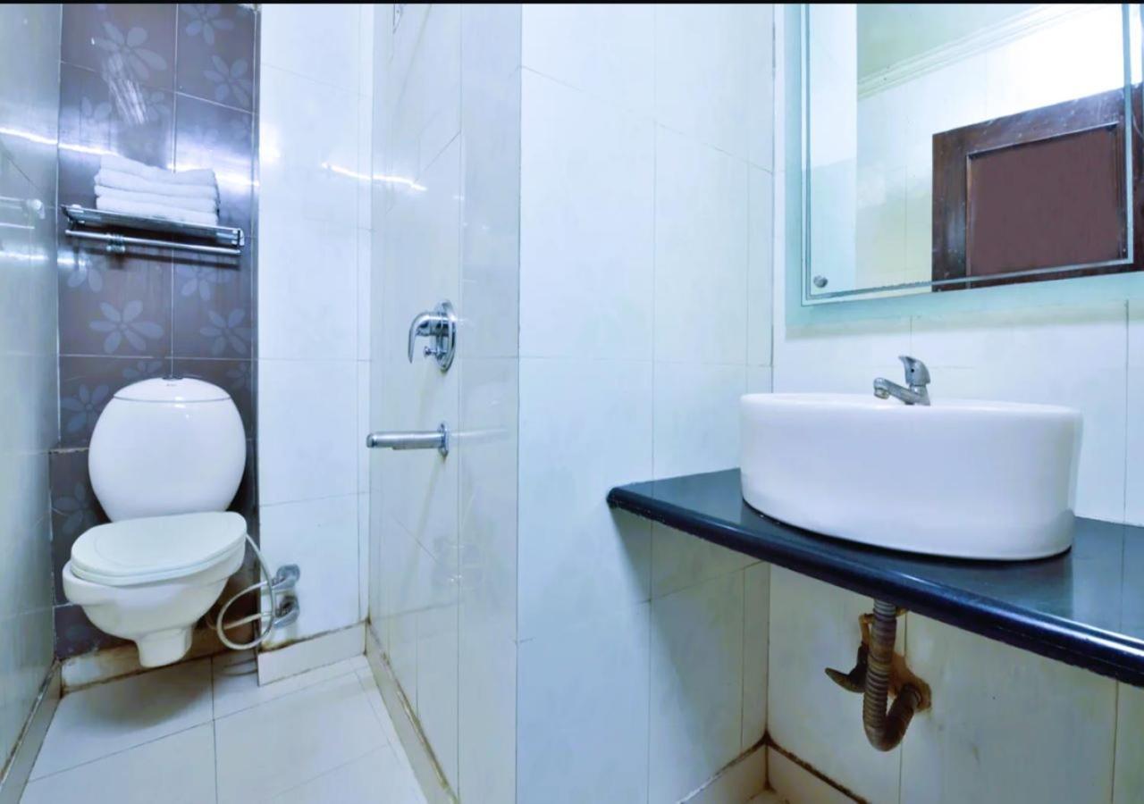 Hotel International Neelam Near New Delhi Railway Station Νέο Δελχί Εξωτερικό φωτογραφία