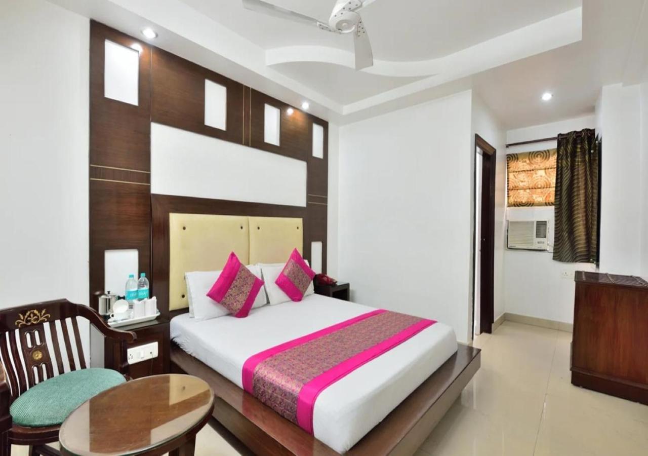 Hotel International Neelam Near New Delhi Railway Station Νέο Δελχί Εξωτερικό φωτογραφία